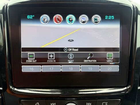 Used 2018 Chevrolet Traverse LT w/ LPO, Floor Liner Package AWD/4WD image 11