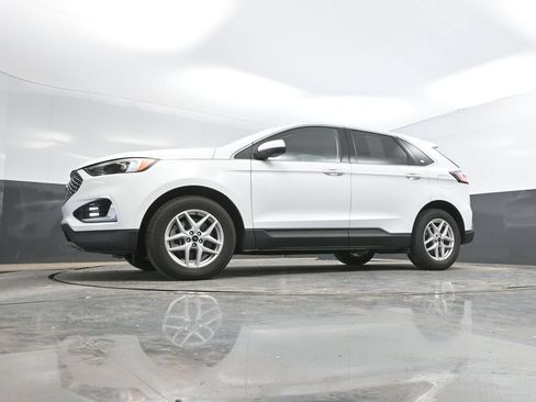 Used 2024 Ford Edge SEL AWD/4WD image 36