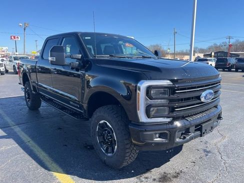New 2026 Ford F250 Platinum w/ Tremor Off-Road Package AWD/4WD image 3