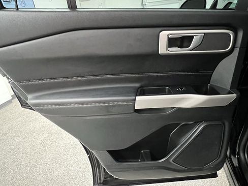 Used 2024 Ford Explorer XLT w/ Equipment Group 202A image 50