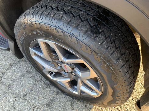 Certified 2023 GMC Sierra 1500 SLT w/ SLT Premium Plus Package image 9