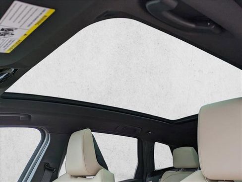 Used 2025 BMW X3 xDrive30i w/ Convenience Package image 15