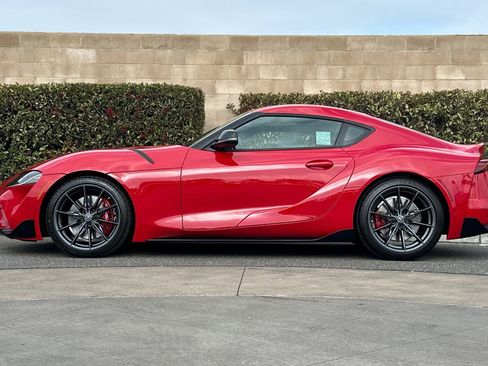 Used 2026 Toyota Supra Premium image 7