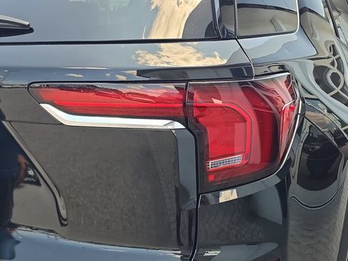 Certified 2026 GMC Terrain Elevation AWD/4WD image 8