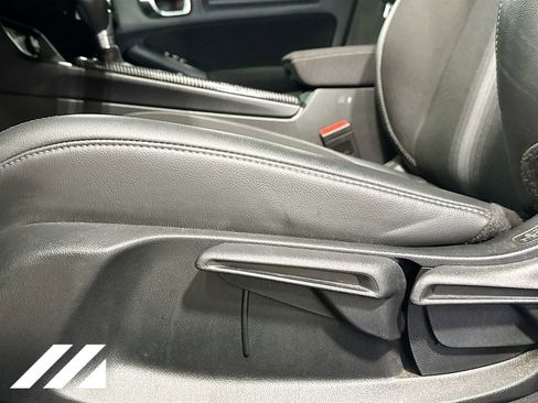 Used 2023 Honda Civic Sport image 20