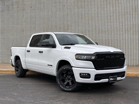 New 2026 RAM 1500 Big Horn AWD/4WD image 6