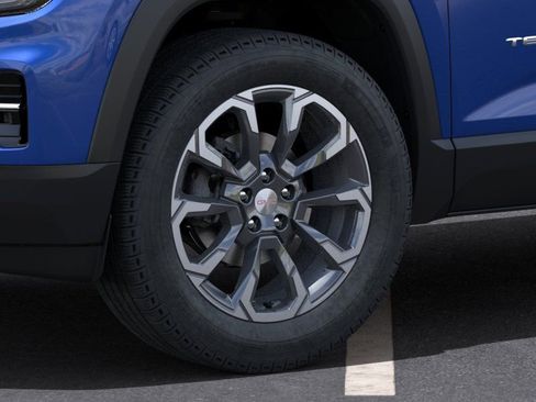New 2025 GMC Terrain Elevation w/ Elevation Premium Package AWD/4WD image 9