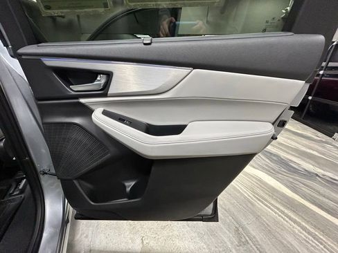 Used 2024 Acura MDX SH-AWD w/ Technology Package image 45