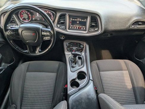 Used 2023 Dodge Challenger SXT AWD/4WD image 5