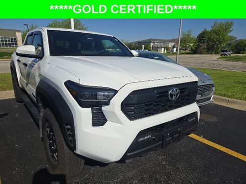 Used 2025 Toyota Tacoma TRD Off-Road w/ TRD Off Road Upgrade Package AWD/4WD image 1