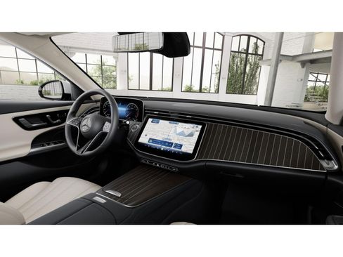 New 2026 Mercedes-Benz E 450 4MATIC Sedan image 6