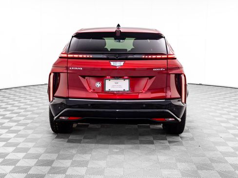 Certified 2025 Cadillac Lyriq Luxury w/ LPO, Floor Liner Package image 5