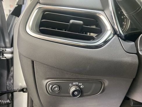 Certified 2023 Chevrolet Equinox LT image 24