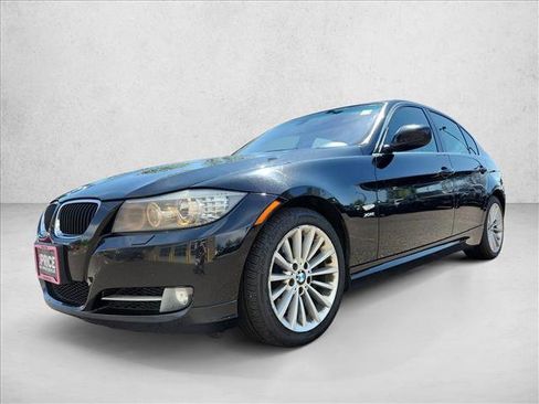 Used 2011 BMW 335i xDrive Sedan AWD/4WD image 10