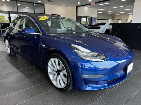 Used 2018 Tesla Model 3 Long Range RWD image 7