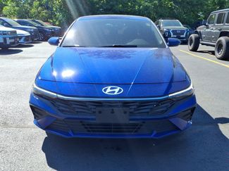 Certified 2024 Hyundai Elantra SEL FWD video 2