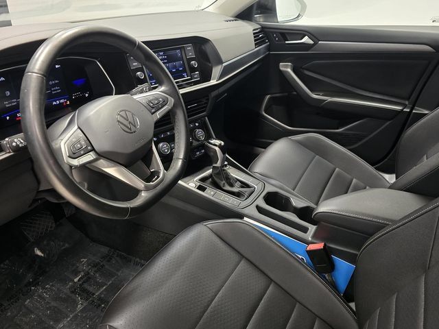 Used 2023 Volkswagen Jetta SE FWD image 20