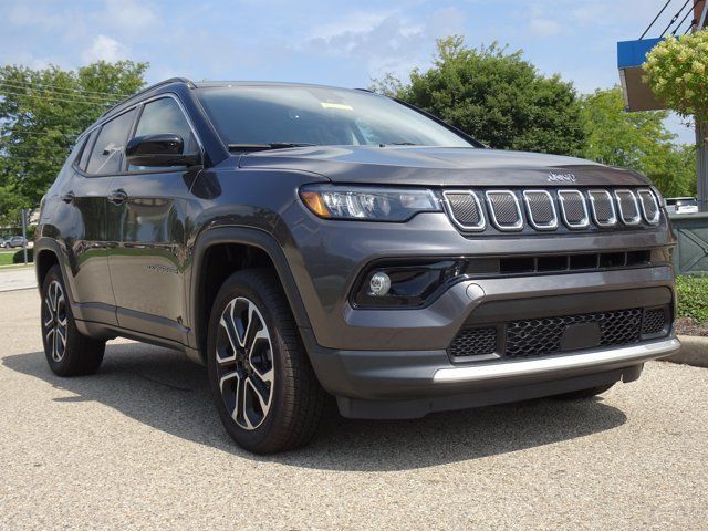 Used 2022 Jeep Compass Limited AWD/4WD image 28