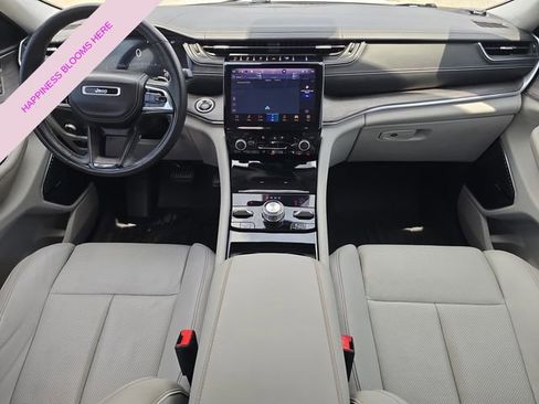 Certified 2021 Jeep Grand Cherokee L Overland w/ Advanced Protech Group III AWD/4WD image 9