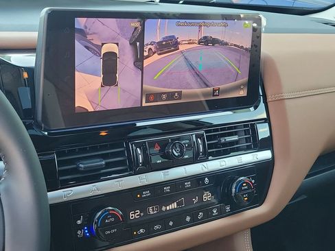 New 2026 Nissan Pathfinder Platinum FWD image 13