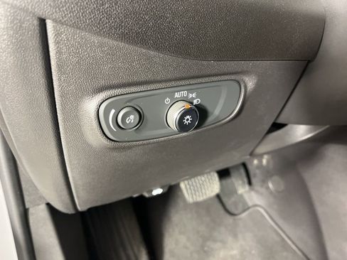 Certified 2024 Chevrolet Equinox LT image 27