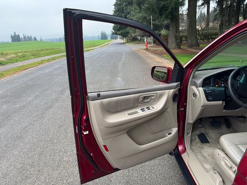 Used 2004 Honda Odyssey EX-L image 24