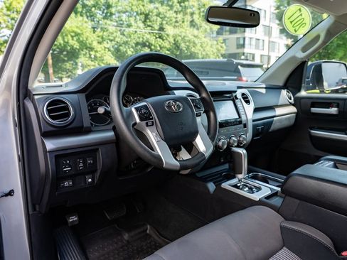 Used 2017 Toyota Tundra SR5 w/ TRD Off Road Package AWD/4WD image 23