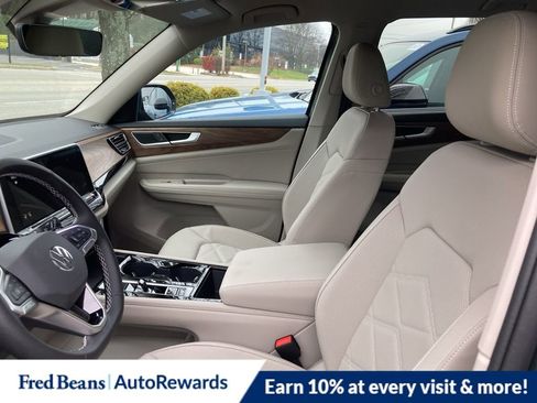 New 2026 Volkswagen Atlas SE image 10