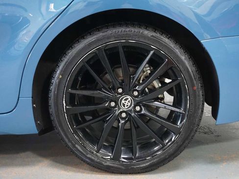 Used 2023 Toyota Camry XSE image 10