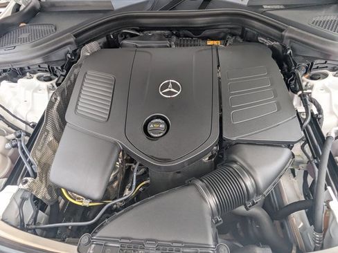 Used 2026 Mercedes-Benz GLC 300 4MATIC image 23