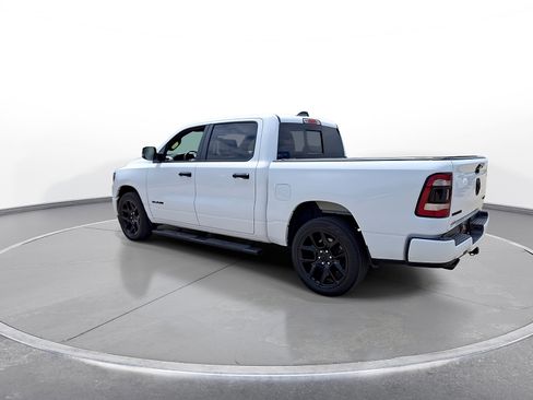 Used 2024 RAM 1500 Laramie AWD/4WD image 6