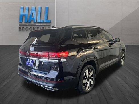New 2026 Volkswagen Atlas SE image 5