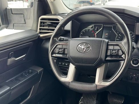 Used 2022 Toyota Tundra SR5 w/ SR5 Convenience Package image 14