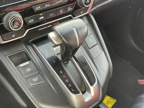 Used 2018 Honda CR-V Touring image 6