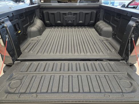 New 2025 Ford Ranger Raptor image 12