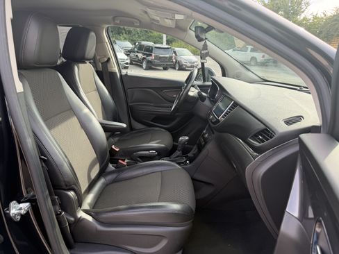 Used 2019 Buick Encore Preferred w/ Safety Package FWD image 11
