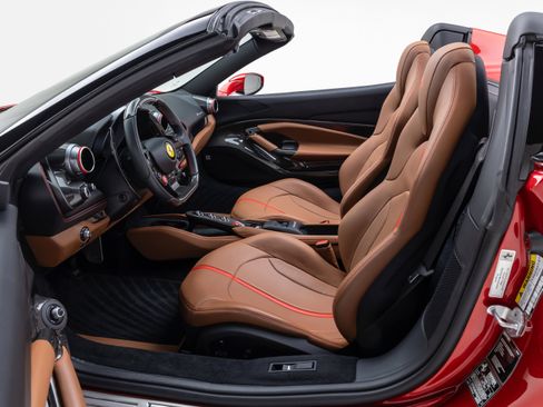 Certified 2023 Ferrari F8 Tributo RWD image 68