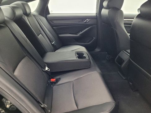 Used 2020 Honda Accord Sport image 19