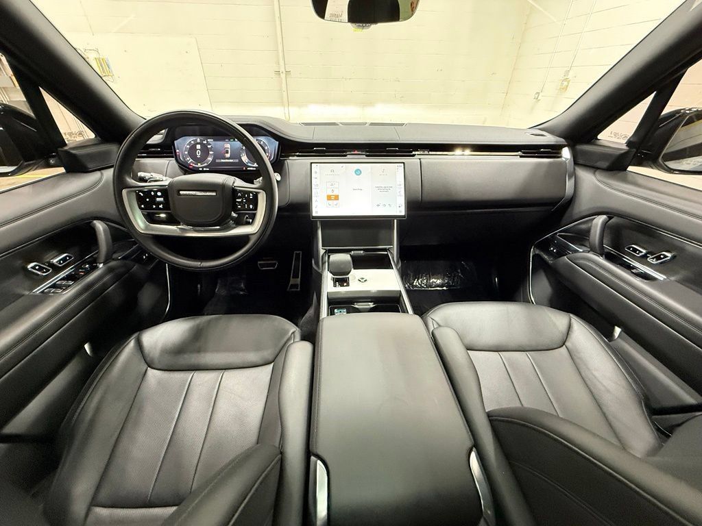 Used 2024 Land Rover Range Rover SE AWD/4WD image 42