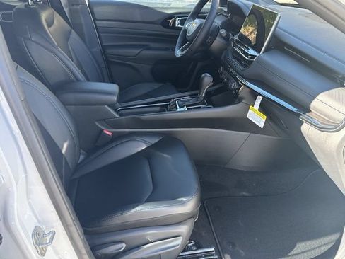 New 2026 Jeep Compass Limited w/ Sun, Sound & Navigation Group AWD/4WD image 13
