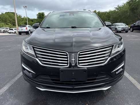 Used 2017 Lincoln MKC Reserve image 8