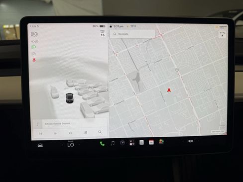 Used 2023 Tesla Model 3 Standard Range RWD image 12