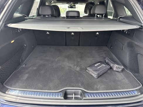 Used 2024 Mercedes-Benz GLC 300 4MATIC image 13