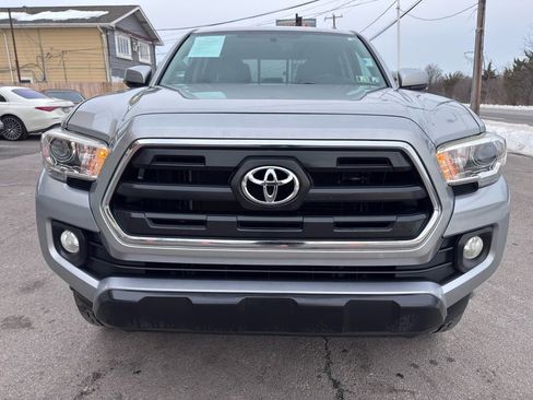 Used 2017 Toyota Tacoma SR5 w/ Tow Package image 47