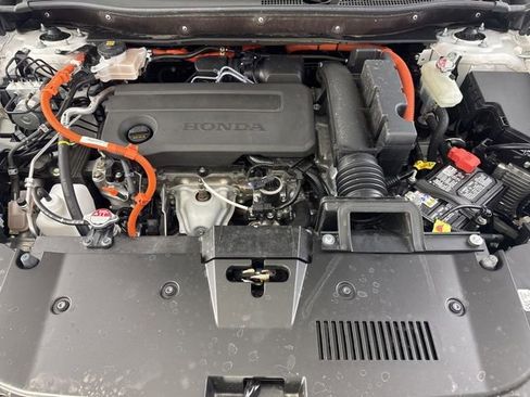 Certified 2026 Honda CR-V Sport Touring image 21