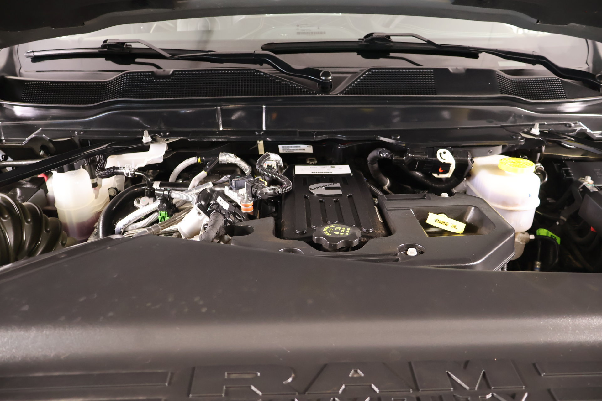 Used 2026 RAM 2500 Limited AWD/4WD image 21