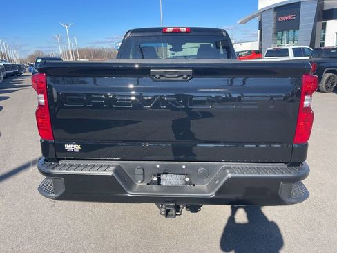 Used 2025 Chevrolet Silverado 1500 W/T w/ WT Value Package AWD/4WD image 4