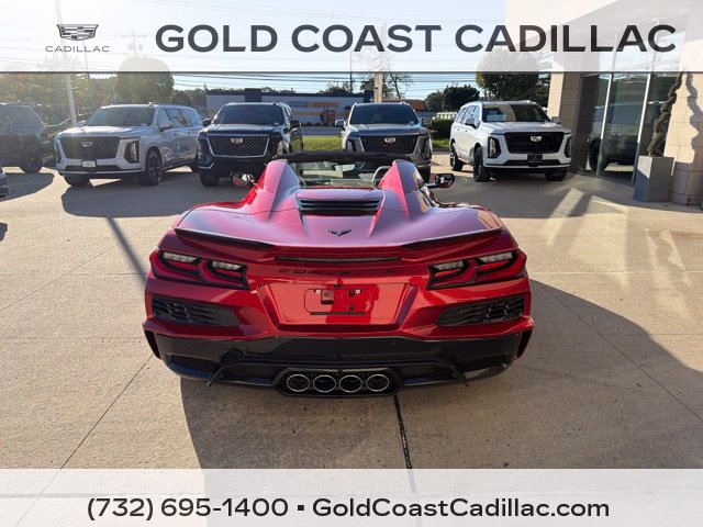 Used 2024 Chevrolet Corvette Z06 RWD image 3