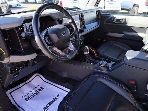 Used 2023 Ford Bronco Badlands AWD/4WD image 12