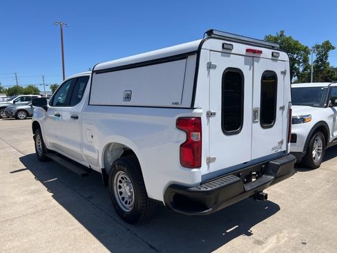 Used 2021 Chevrolet Silverado 1500 W/T w/ WT Value Package AWD/4WD image 4